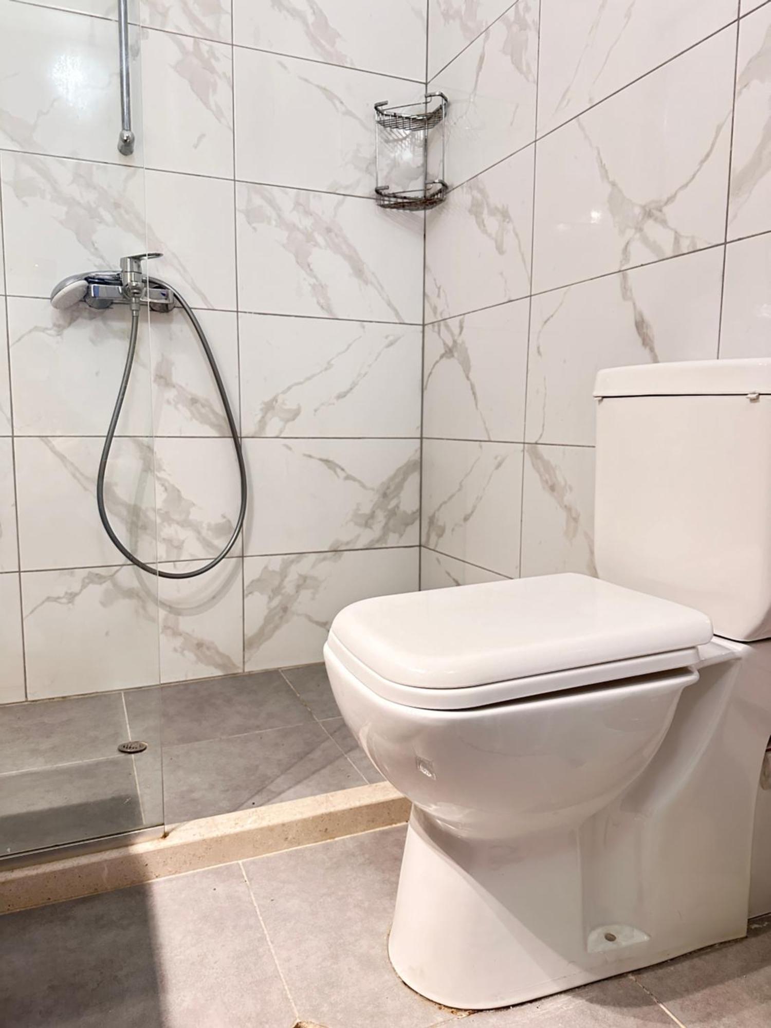 The Hill Sea View Apartment Sarandë Eksteriør bilde